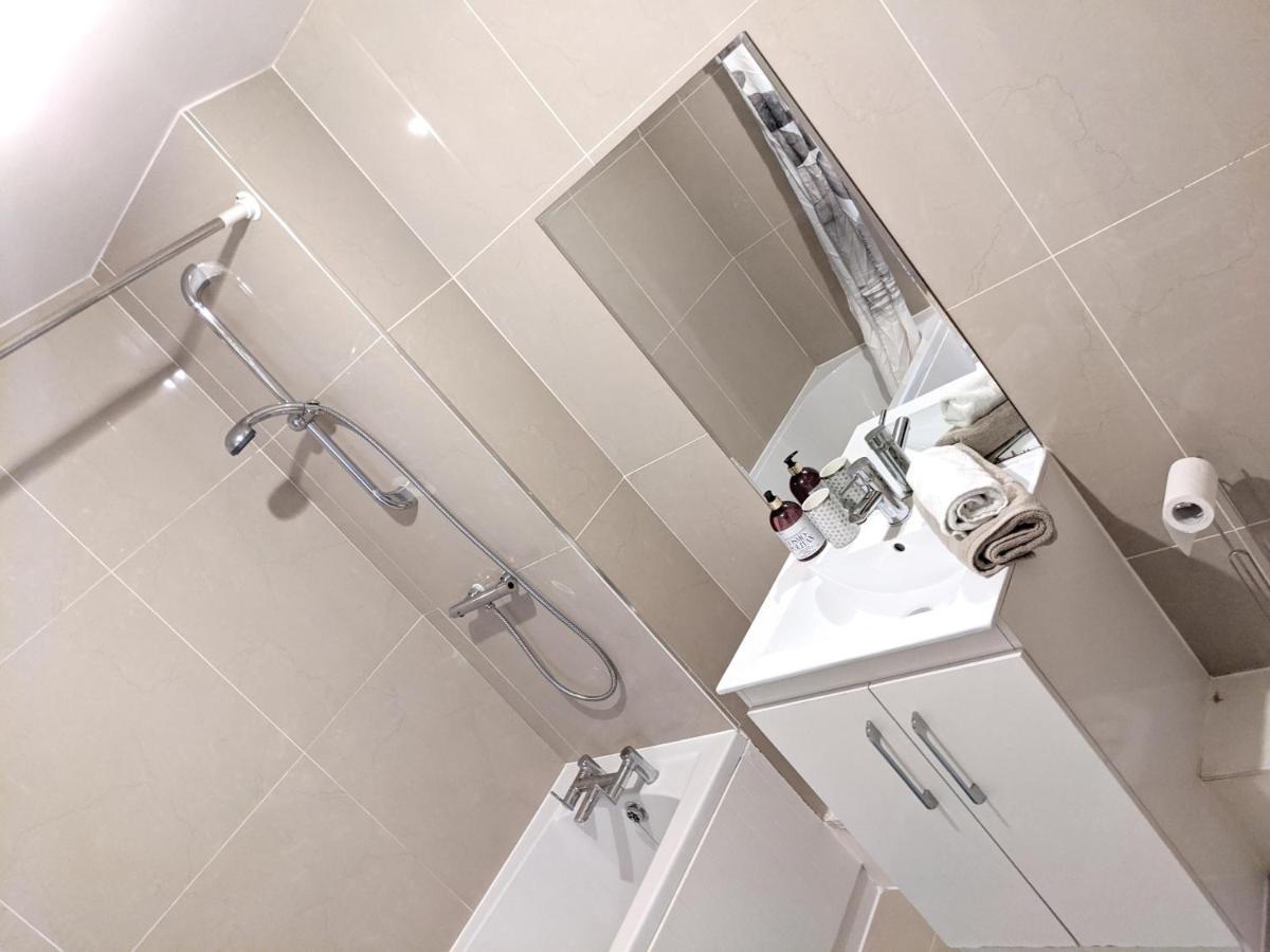 Koala & Tree - Renovated 2 Bed Apartment In City Centre - Short Lets & Serviced Accommodation Cambridge Екстериор снимка